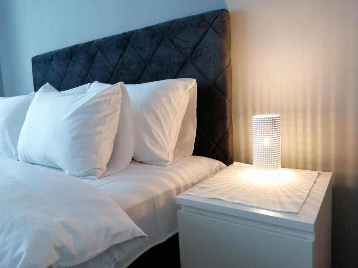 Fit Apartman Belgrade Exterior photo