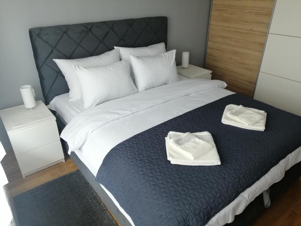 Fit Apartman Belgrade Exterior photo